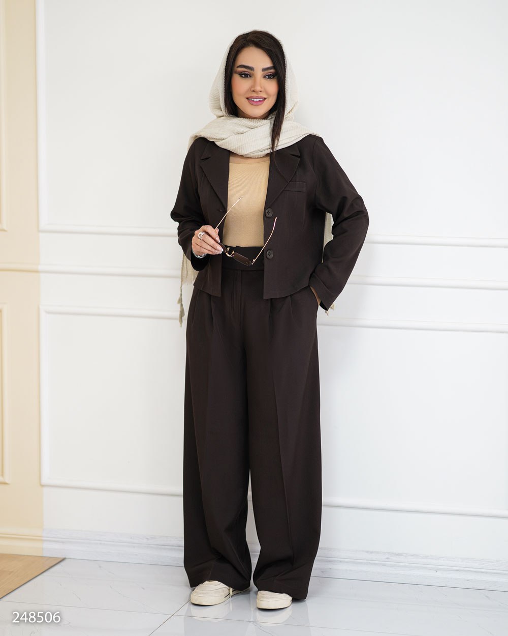 کراپ و شلوار زنانه کد ۲۴۸۵