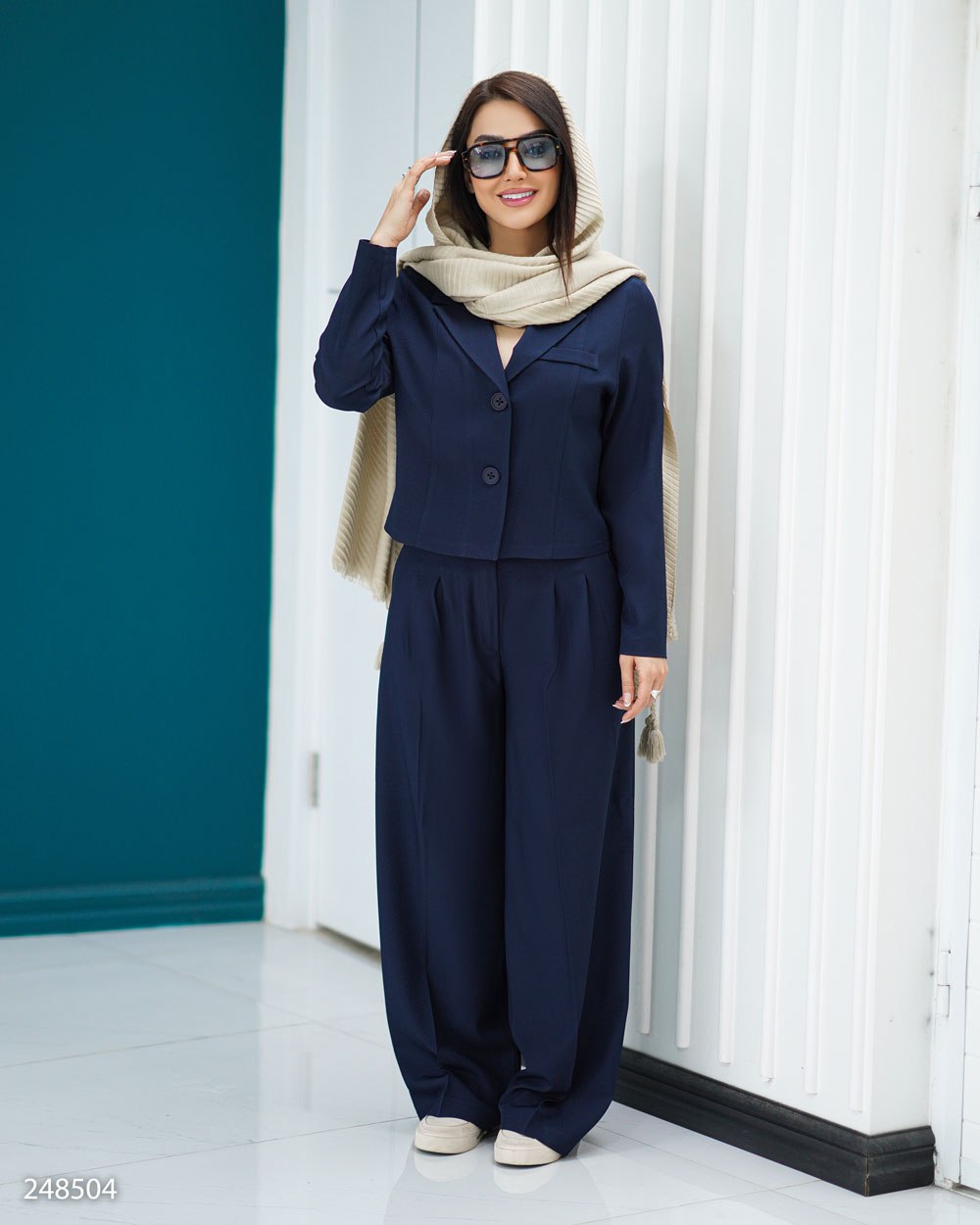 کراپ و شلوار زنانه کد ۲۴۸۵