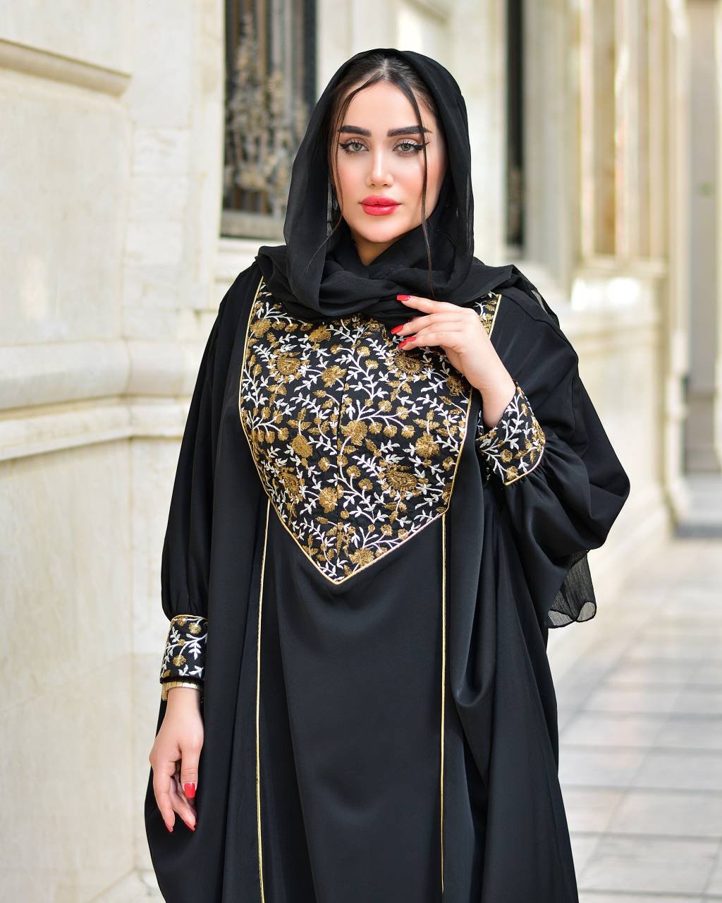 مانتو عبایی زنانه کد ۴۰۵۹