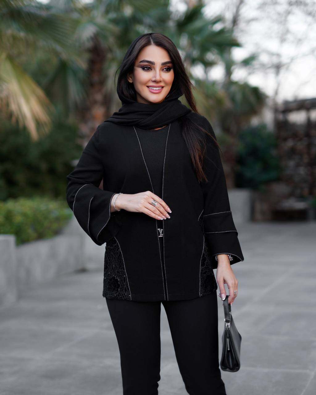 مانتو مجلسی زنانه کد ۸۰۴